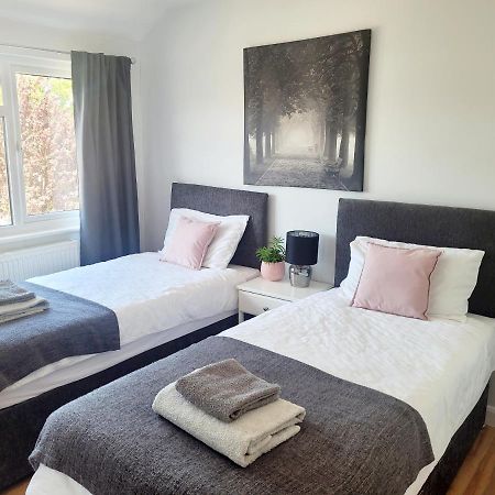 Knollmead House Villa Surbiton Екстериор снимка