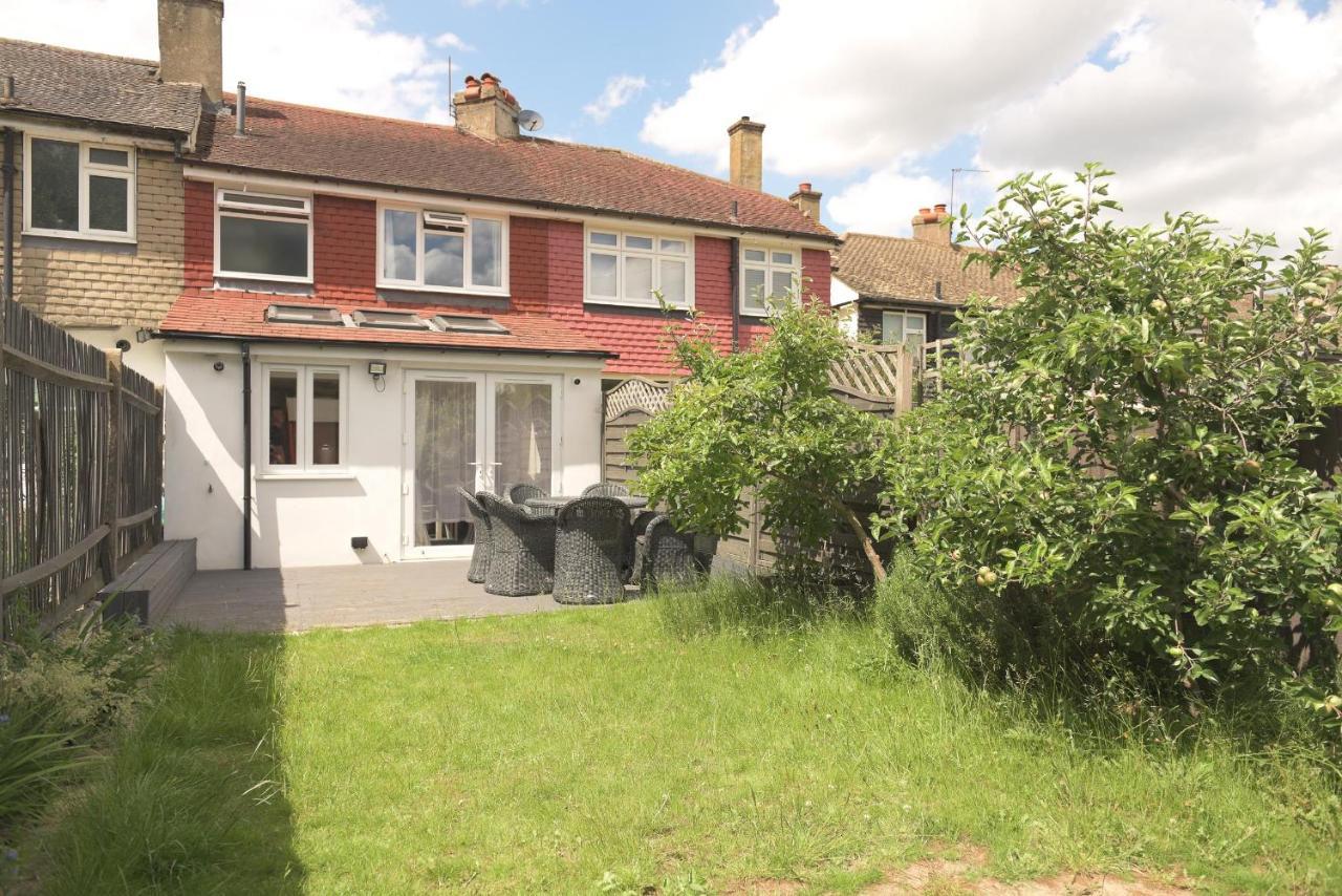 Knollmead House Villa Surbiton Екстериор снимка